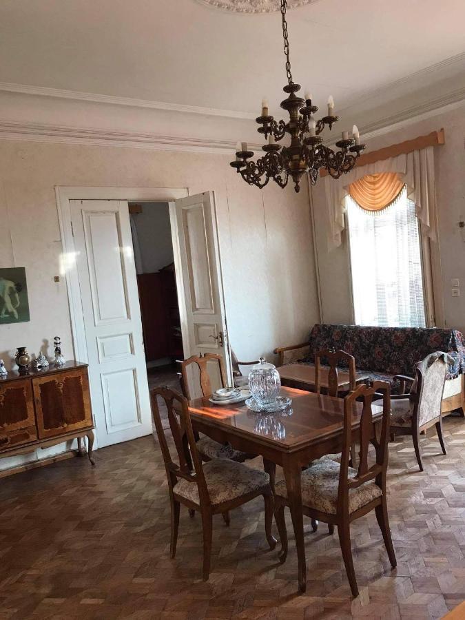 Peaceful View Hotel Kutaisi Bagian luar foto